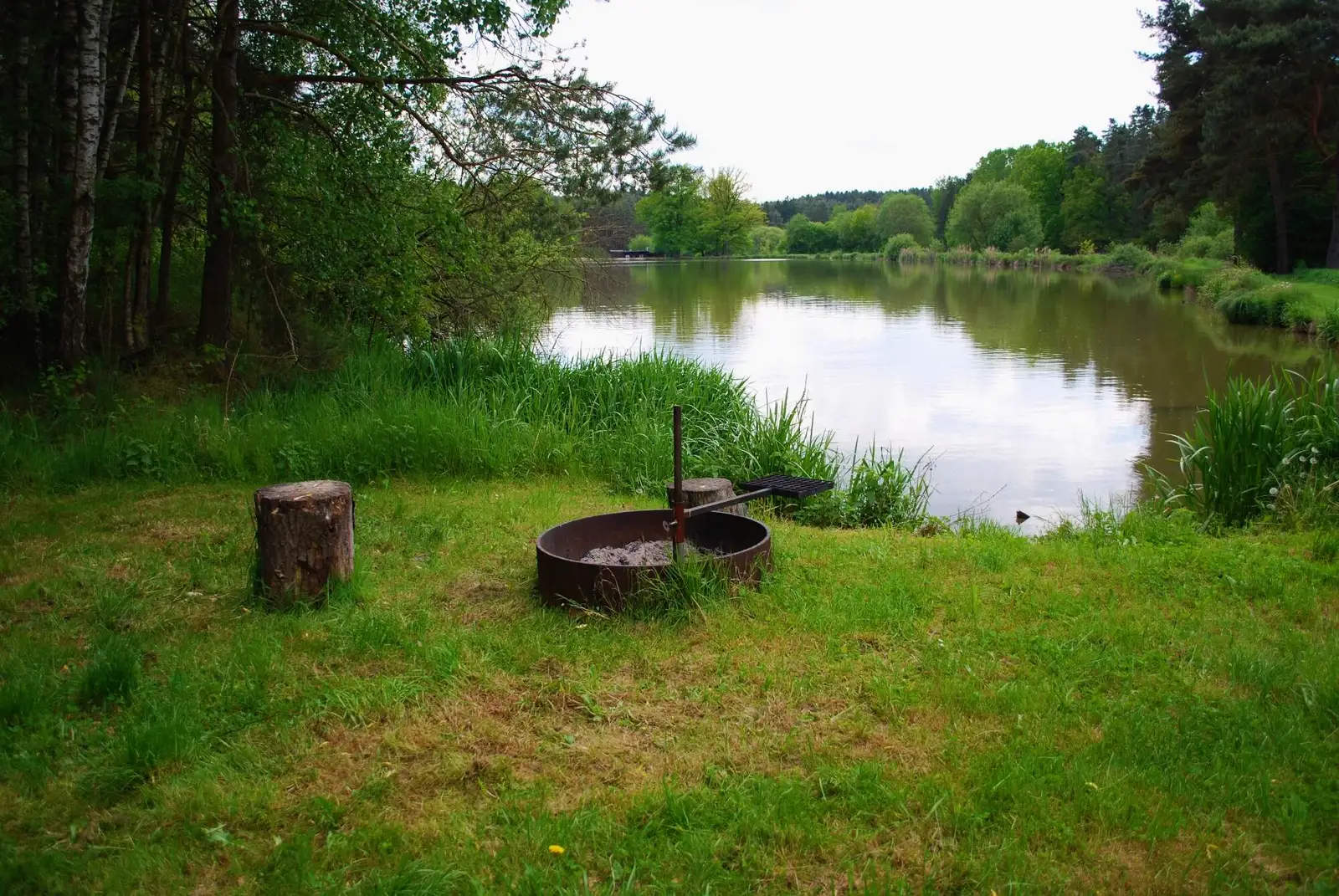 Lovné místo č. 2 — malá chatka — Velká Dálka (2)